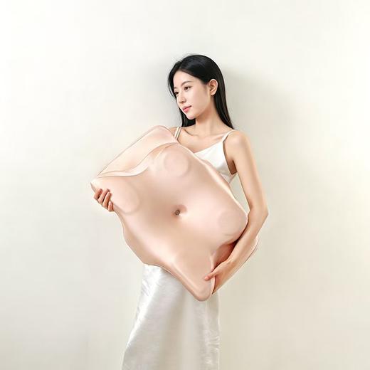 【浅幼  牛角蝶形慢回弹记忆枕】三色可选，承托头肩颈，睡姿不受限，让你舒适整晚的科技枕头！ 商品图4