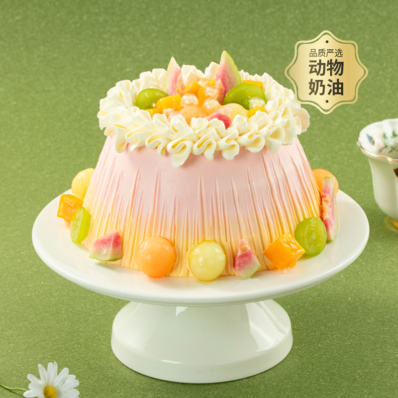 【渐染芳华】粉黄柔韵渐染，岁月自有芳华，芭乐清甜，芒果浓郁，哈密瓜与玫珑瓜的清爽交织，一口清冽甜意致敬岁月里永不褪色的芳华（深圳幸福西饼蛋糕）
