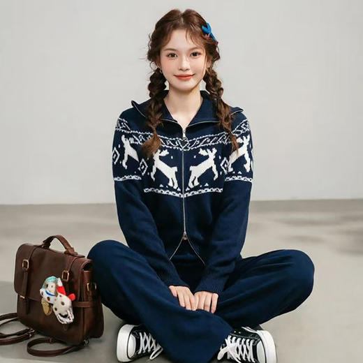 西遇费尔岛提花针织套装女2026秋季立领拉链开衫阔腿裤软糯两件套SS060879 商品图3