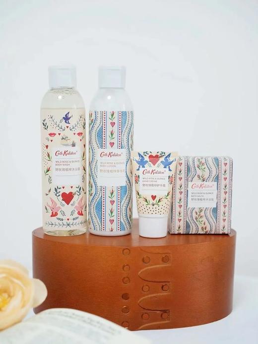 Cath kidston 野玫瑰礼盒四件套 | 滋润保湿不油腻，味道香香的很治愈 商品图9