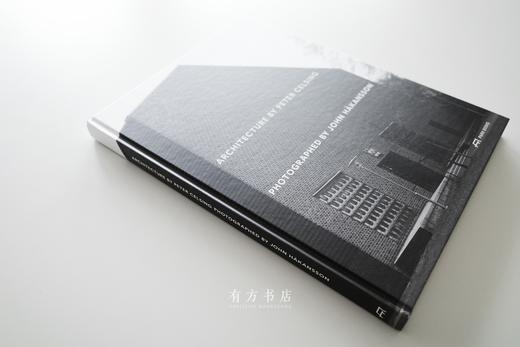 仅4本 | 细腻的肖像： 黑白摄影呈现瑞典建筑师彼得·塞尔辛的建筑 Architecture by Peter Celsing 商品图1