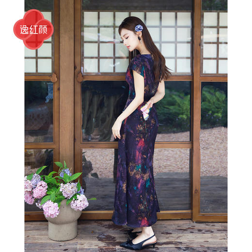 逸红颜《暮栖岑》26年夏新款晕染花卉钉珠改良国风香云纱连衣裙女 商品图4