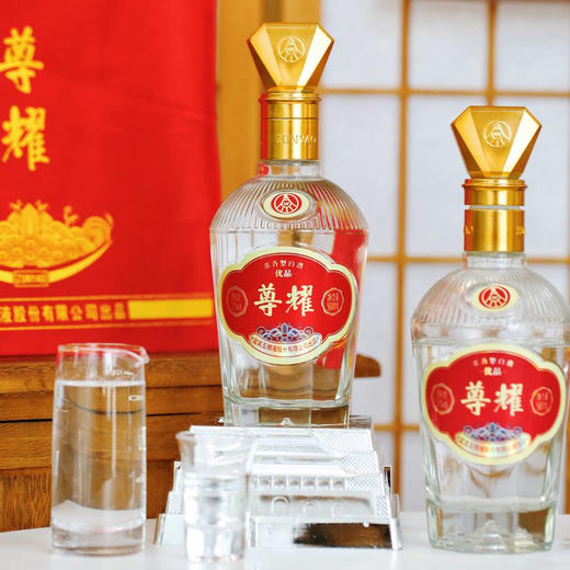 热卖中！拍原箱送十二生肖酒具！【五粮液股份出品·尊耀优品水晶瓶】2022年份老酒 52度浓香型白酒 500ml/瓶 商品图6