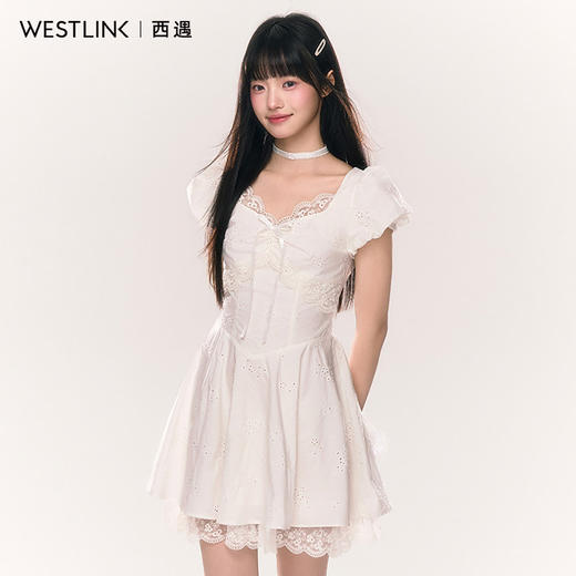 西遇白色蕾丝泡泡袖连衣裙女2026夏季新款蝴蝶结镂空刺绣A字短裙SS060613 商品图3