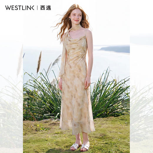 西遇法式温柔修身显瘦碎花2026夏吊带连衣裙女海边度假风飘带长裙H0060365 商品图1