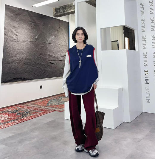 吴昕、徐若晗同款ICE DUS*T假两件长袖T恤 miu090502 商品图7