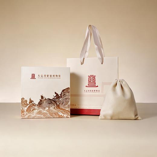 热卖中！买就送盘玩手套！【大运河紫檀博物馆文创出品】印度小叶紫檀泥料直切手串 男女同款 商品图1