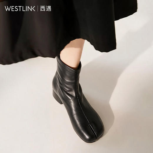 西遇分趾切尔西靴女2026新款秋季质感后拉链易穿个性复古时尚靴V0066645 商品图1