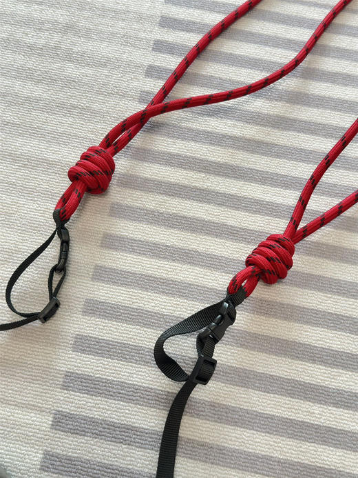 日单Ballchain × Hello Kitty联名刺绣斜挎包 商品图2