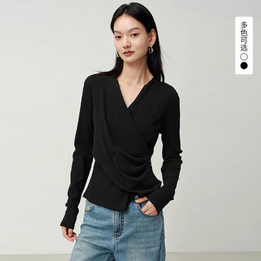 西遇V领扭结针织衫女2026秋新款收腰不规则下摆修身显瘦长袖上衣SS060895 商品图0