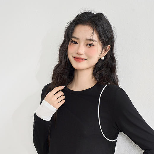【限时秒杀】【宝藏T恤】2025夏季高级感设计感假两件撞色修身长袖上衣LCH50651 商品图1