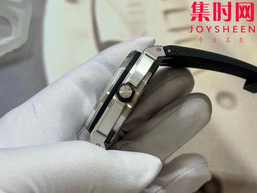 RSS爱彼皇家橡树离岸型15703系列 密底款 黑色盘 男士腕表 表盘尺寸：42mmX14.1mm 原装一致 商品图3