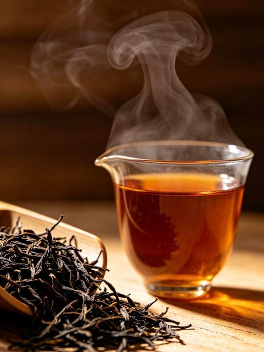 热卖！送礼自带贵气！【茶香醇厚  入口柔滑！ 】五虎 正山小种茶叶礼盒 国风红罐礼盒 茶汤清亮 回甘持久 商品图10
