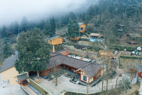 【都江堰·578号院】6房/13房/19房温泉私汤/泳池院子，独栋树屋，儿童游玩，柴火灶，临溪qyj