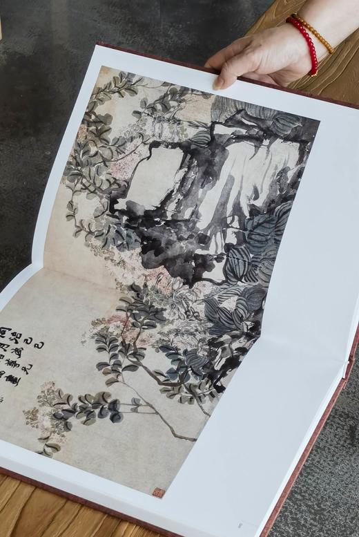 【特惠】《荣宝斋珍藏历代绘画书法集》，“绘画卷”（古代）全三册，8开，布面精装，函套，荣宝斋主编，荣宝斋出版社2012年一版一印，三册定价：1520元，售价：378元。 商品图14