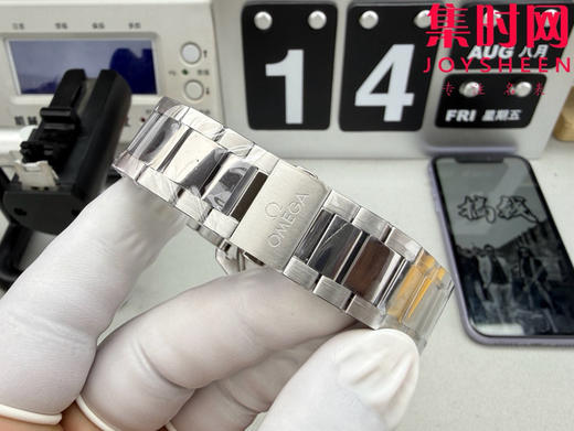 欧米茄VS海马150米系列新尺寸38mm“柚木白”6点位日历 男士腕表 表径39mm 小手腕福音 丹东8800一体机 商品图7