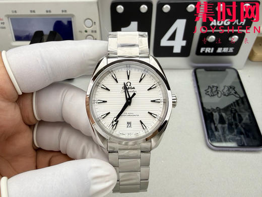 欧米茄VS海马150米系列新尺寸38mm“柚木白”6点位日历 男士腕表 表径39mm 小手腕福音 丹东8800一体机 商品图0