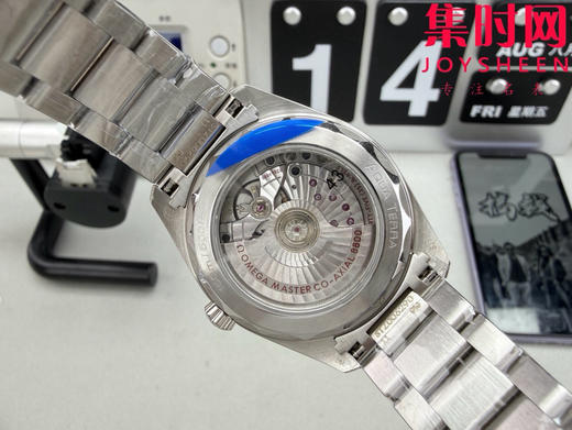 欧米茄VS海马150米系列新尺寸38mm“柚木白”6点位日历 男士腕表 表径39mm 小手腕福音 丹东8800一体机 商品图8