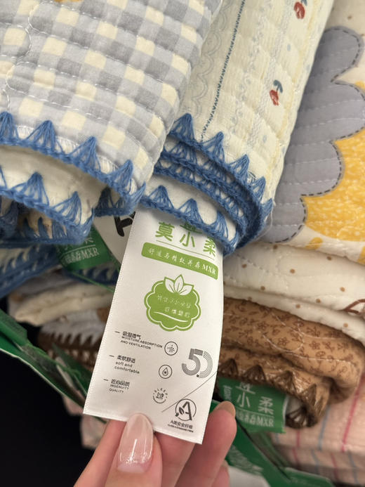 出口韩国🇰🇷百分百母婴A类夹棉床盖 商品图3