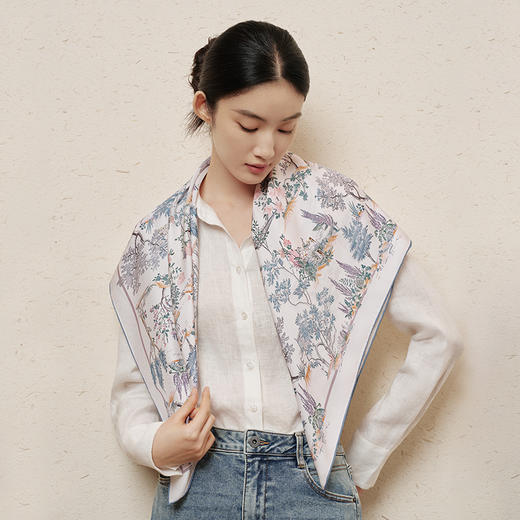 万事利双面印花方巾-西子秋绘（88） 商品图0