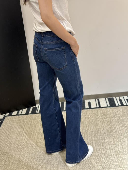 𝐅𝐑𝐀𝐌𝐄女士高腰修身喇叭牛仔裤091503 商品图4