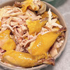 【109元4只，另送2只鸡腿】南鲜港湾广式盐焗鸡/豉油鸡 | 肉质紧实不柴、皮薄脂少，吃起来既有嚼劲，又不油腻，是真正有鸡味的鸡。 商品缩略图6