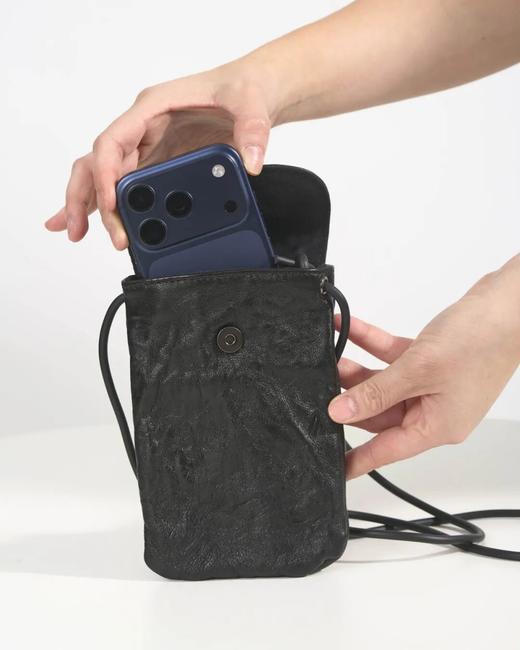 JALO JALO 中性羊皮黑色手机包 商品图1