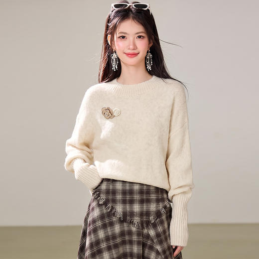 西遇慵懒风蝙蝠袖针织衫女2026秋季立体花朵宽松显瘦长袖上衣SS060935 商品图1