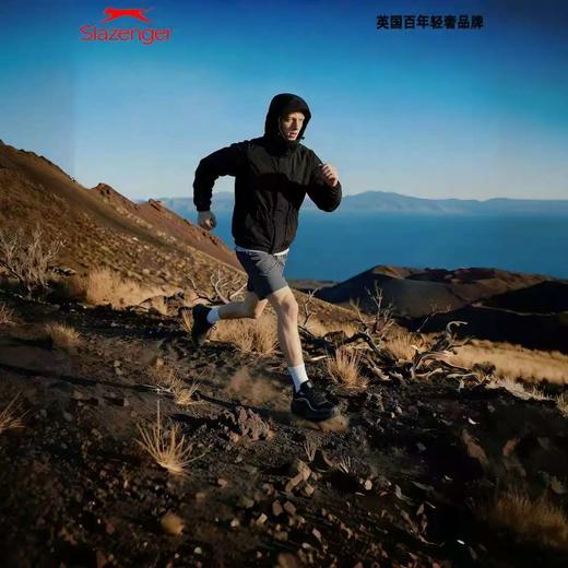 热卖中！！【清仓捡漏！线下专柜亏本清】英国百年史莱辛格Slazenger 轻奢情侣款户外慢跑鞋W21 3次泡发EVA大底 更轻 更弹 鞋跟4.5cm厚 自带隐形增高运动鞋 商品图4