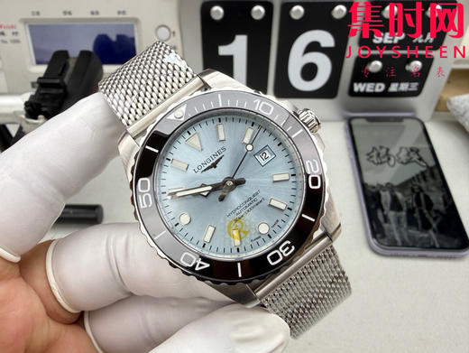 CR浪琴新款第三代康卡斯系列42mm 冰蓝面 米兰钢带款 男士腕表 表径42mm 商品图1