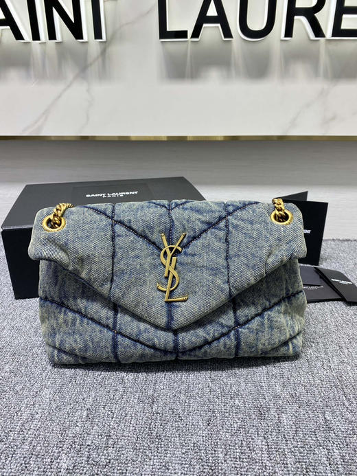 秋冬特惠💰1100 原单YSL圣罗兰 Loulou puffer 牛仔系列577475 颜值很高，怎么搭配都好看 商品图0