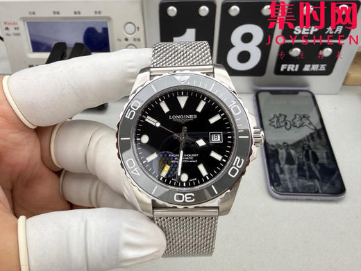 CR浪琴新款第三代康卡斯系列42mm 灰色圈口 黑色盘 米兰钢带款 男士腕表 表径42mm 商品图0