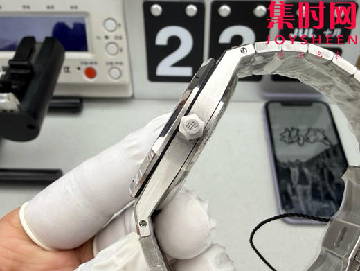 ZF爱彼皇家橡树"Jumbo"超薄16202系列 蓝色盘 男士腕表 表径39mm 小手腕福音 精简两针设计 商品图5