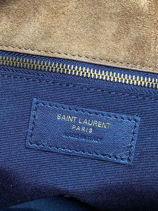 秋冬特惠💰1180 原单YSL圣罗兰 Saint Laurent Paris 磨砂反绒皮577475 可双折后单肩 商品图8