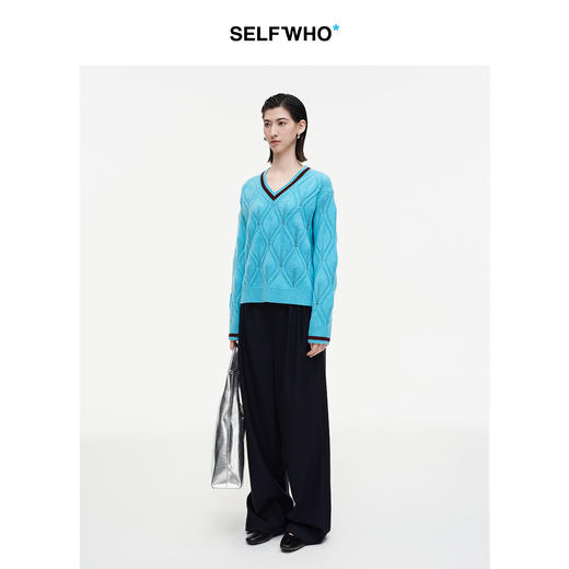 SELFWHO羊毛混纺撞色菱形毛衣女2026冬新款宽松软糯V领套头针织衫 商品图1