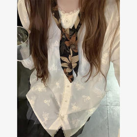 西遇法式蕾丝刺绣衬衫女2026秋季花边设计感气质长袖上衣SS060966