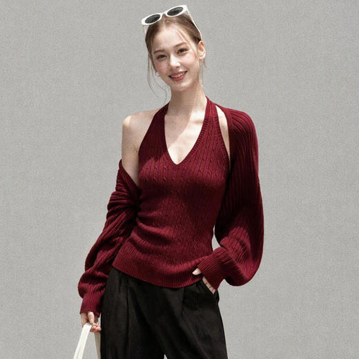 【预售清零下架】西遇法式麻花开衫套装女2026秋季挂脖吊带背心优雅显瘦两件套SS060974 商品图0