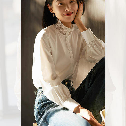 西遇蕾丝立领衬衫女2026秋季优雅月光白设计感温柔显瘦长袖上衣SS060969 商品图1