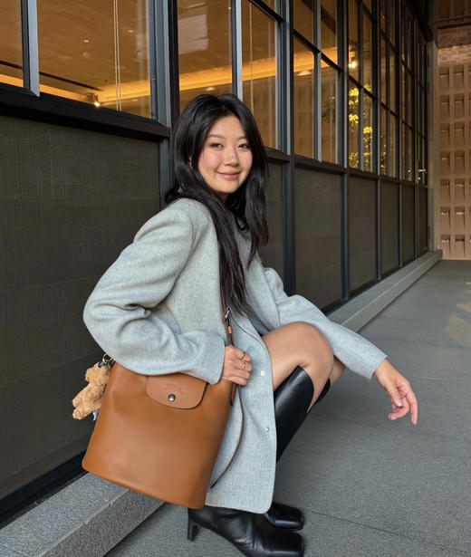 long骧Le Pliage Xtra女士小牛皮水桶包中号092303 商品图7