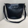 long骧Le Pliage Xtra女士小牛皮水桶包中号092303 商品缩略图4