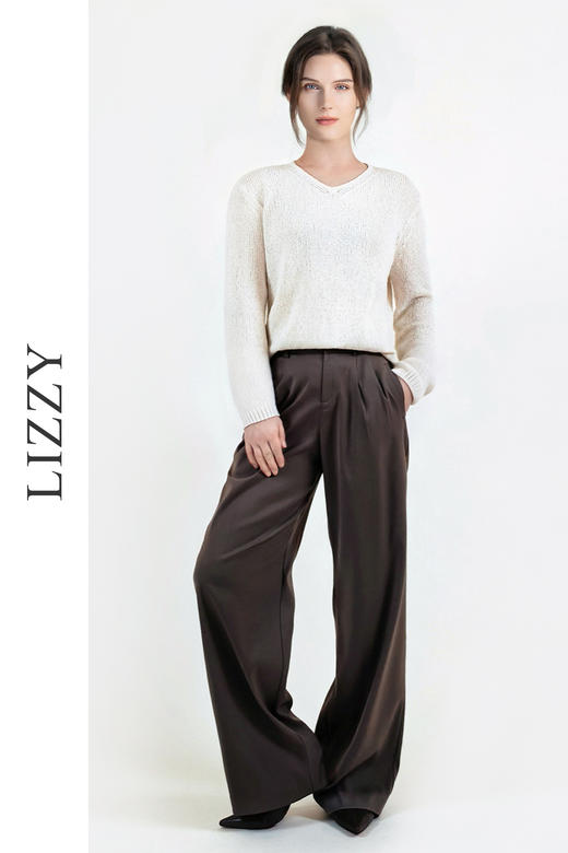 LIZZY时尚休闲V领轻奢洋气氛围感侧开叉针织长袖衫秋季女 商品图3