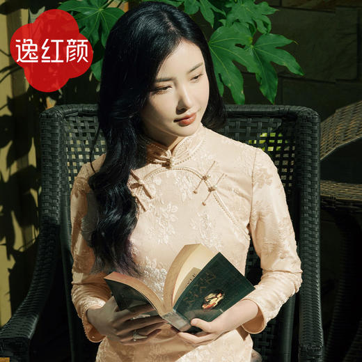 逸红颜《阑珊处》2026秋新款司藤同款烂花弹力丝绒订珠礼服旗袍女 商品图1