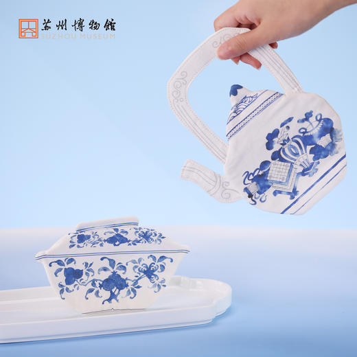 苏州博物馆 青花瓷零钱包盖碗茶壶全棉创意造型 商品图1