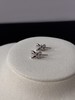 MAISON COVET  椭圆形四爪培育钻石耳钉 商品缩略图3