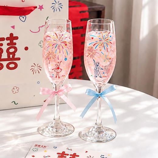 摩登主妇高脚敬酒杯新婚订婚礼物结婚一对香槟杯遇冷变色红酒杯子 商品图2