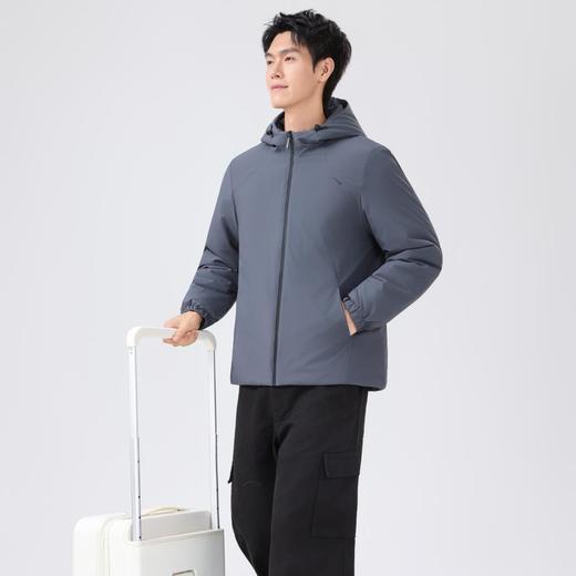 10°C到➖10℃秋冬从容应对【舒知羽-情侣款金标G棉羊毛飞行衣】金标G棉轻量化防护，防水防污防风防剐蹭，绵羊毛絮片层保暖锁温更软糯，湿态稳暖透气不闷，舒适柔软自带呼吸感，从早暖到晚自带氛围感！ 商品图5