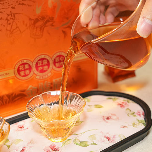 知福·金骏眉礼盒 | 条索纤细如眉，汤色金黄如琥珀，入口甘醇，回甘悠长 商品图1