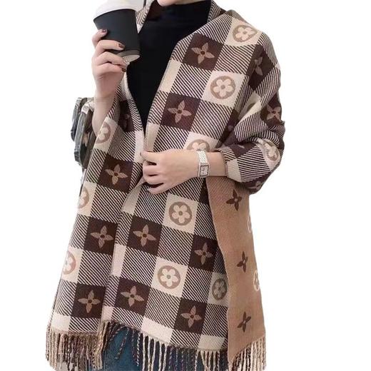 【柔软加厚款！】秋冬格子卡通围巾女 爱心小熊提花流苏围脖 百搭显气质保暖围巾.zc★我有好货★我有好货 商品图4