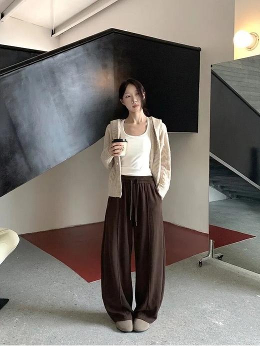 （3-5天发货）LOUISE ARBEGUE糯米绒卫衣南瓜裤系列 | 仿佛将秋日的“糯”都穿在身上，满满的松弛感 商品图6
