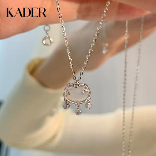 KADER卡蒂罗 祥云吉祥锁项链 925银猫眼石新中式国潮风新年平安好运设计锁骨链 莹润百搭温柔款配饰 礼盒装 商品图0